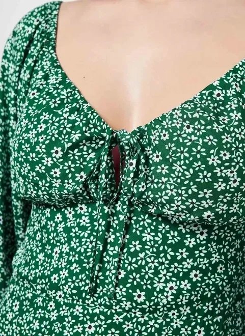vestido macaquinho verde florido vestido macaquinho verde florido