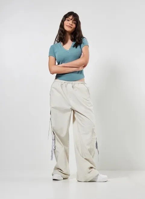 blusa em ribana estonada decote v blusa em ribana estonada decote v