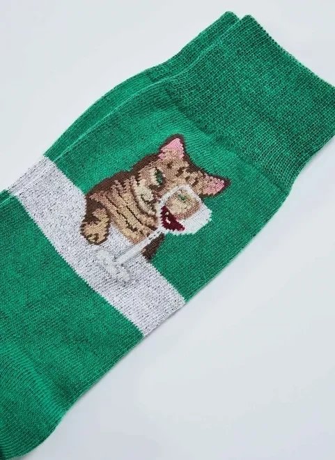 meia verde gato com vinho meia verde gato com vinho