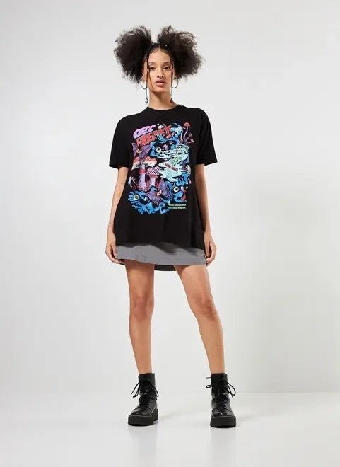 camiseta super oversized estampa neon camiseta super oversized estampa neon