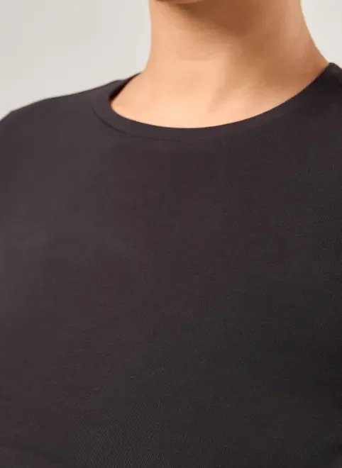 blusa cropped básica manga longa blusa cropped básica manga longa