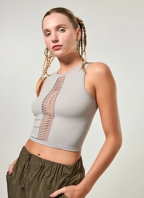 regata seamless com recortes na frente regata seamless com recortes na frente