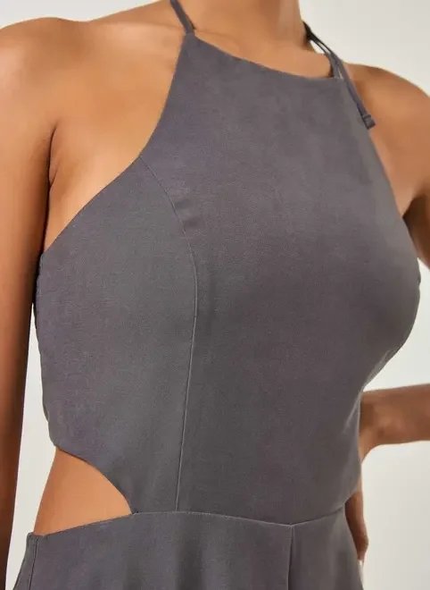 macacão com amarração no pescoço macacão com amarração no pescoço