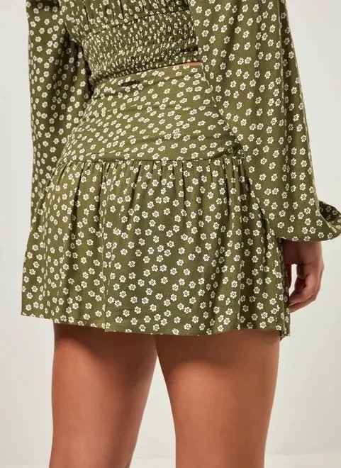 short saia rodado verde florzinhas short saia rodado verde florzinhas