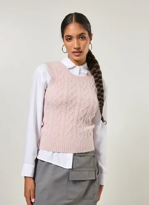 blusa estilo colete em tricô trançado blusa estilo colete em tricô trançado