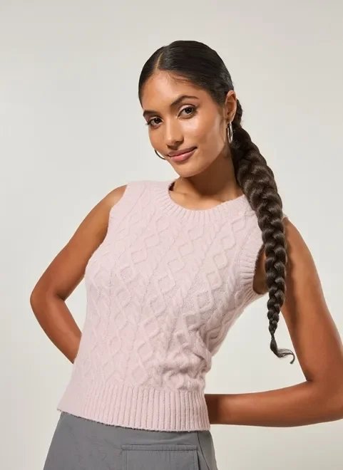 blusa estilo colete em tricô trançado blusa estilo colete em tricô trançado