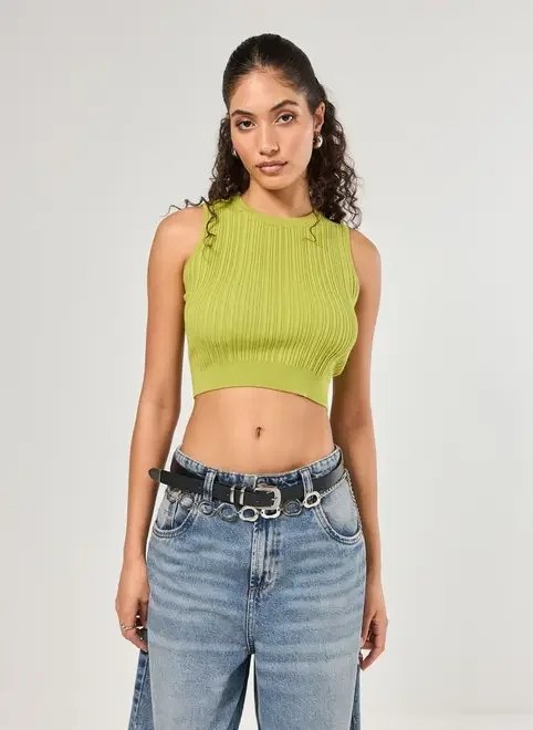 regata cropped em tricô canelado regata cropped em tricô canelado