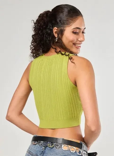 regata cropped em tricô canelado regata cropped em tricô canelado
