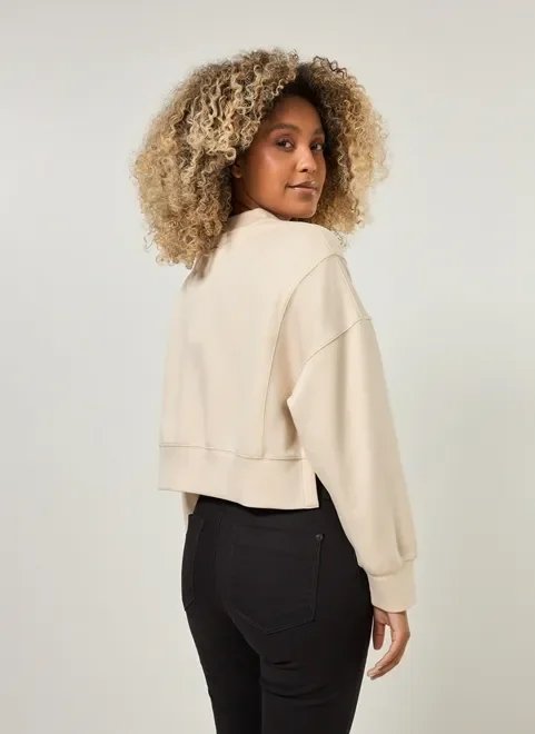 moletom amplinho com recortes moletom amplinho com recortes