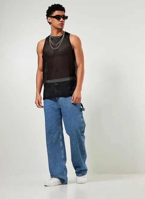 regata em tela preta regata em tela preta