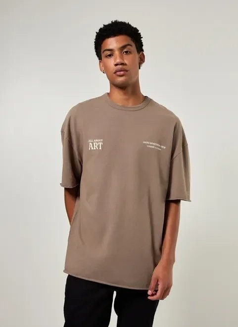 camiseta oversized estruturada marrom camiseta oversized estruturada marrom