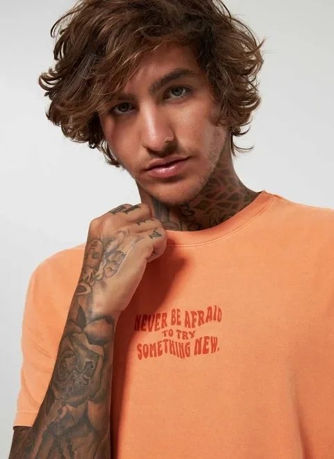 camiseta alongada estonada laranja camiseta alongada estonada laranja