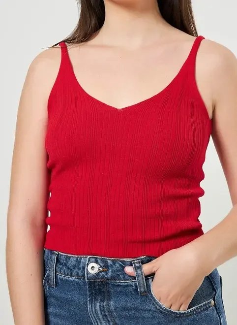 blusa de alcinha em tricô canelado blusa de alcinha em tricô canelado