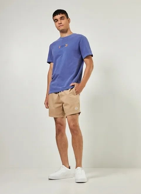 bermuda short em sarja caqui bermuda short em sarja caqui