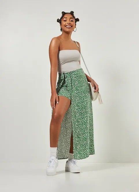 saia midi com shortinho verde floral saia midi com shortinho verde floral