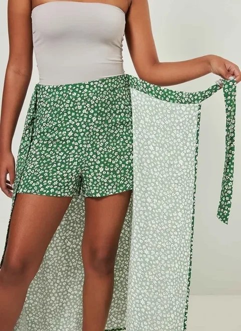 saia midi com shortinho verde floral saia midi com shortinho verde floral