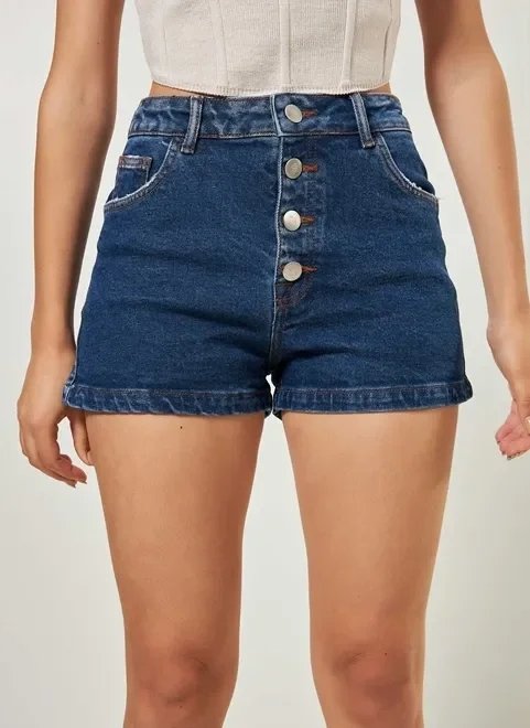 short jeans hot pants com botões short jeans hot pants com botões