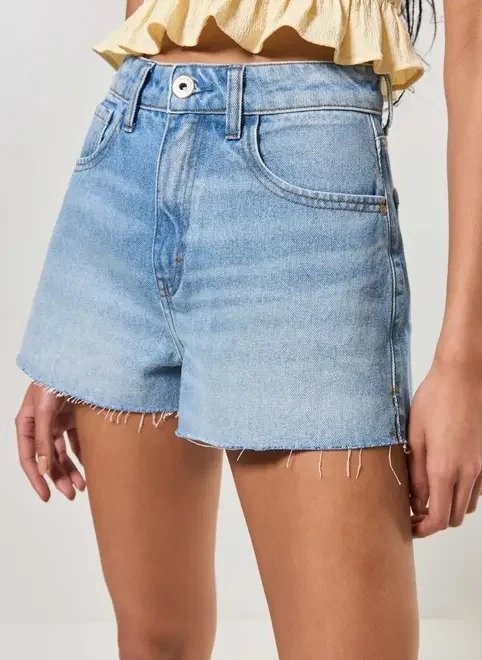 short mom jeans barra cortada short mom jeans barra cortada