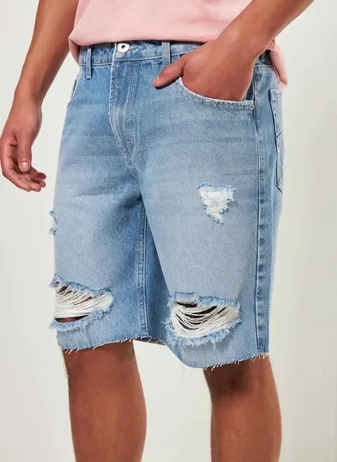 bermuda jeans com rasgos desfiados bermuda jeans com rasgos desfiados