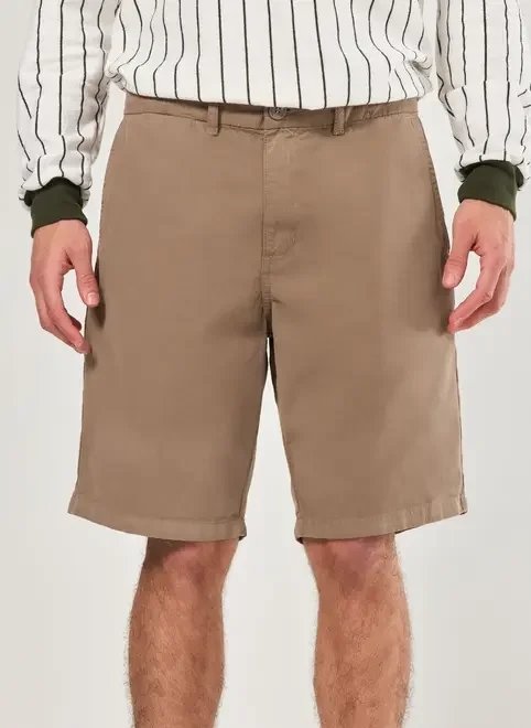 bermuda em sarja lisa bermuda em sarja lisa