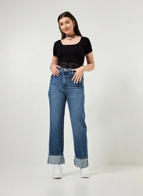 blusa com barra de renda blusa com barra de renda