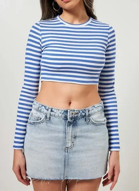blusa cropped manga longa listrada blusa cropped manga longa listrada