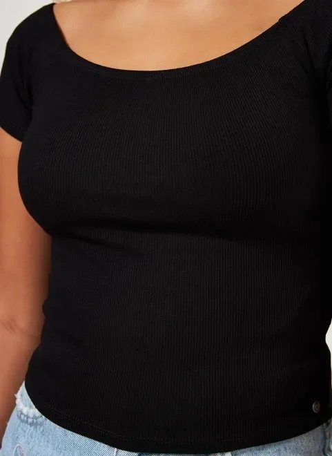 blusa básica ombro a ombro blusa básica ombro a ombro