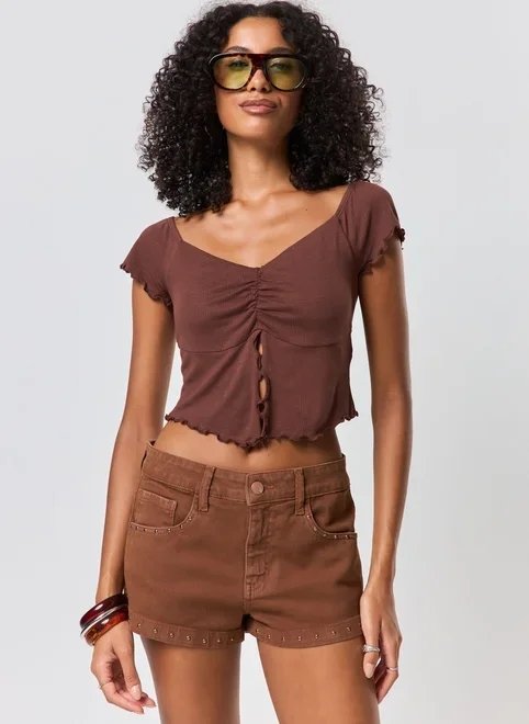 blusa manguinha curta com fenda blusa manguinha curta com fenda