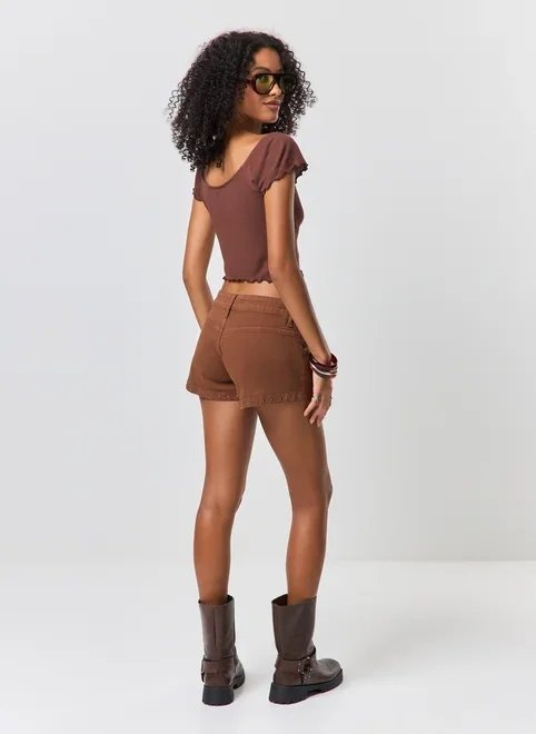 blusa manguinha curta com fenda blusa manguinha curta com fenda