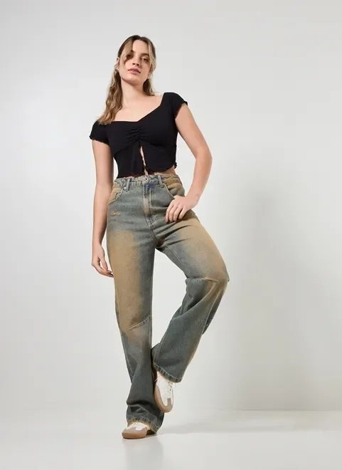 blusa manguinha curta com fenda blusa manguinha curta com fenda