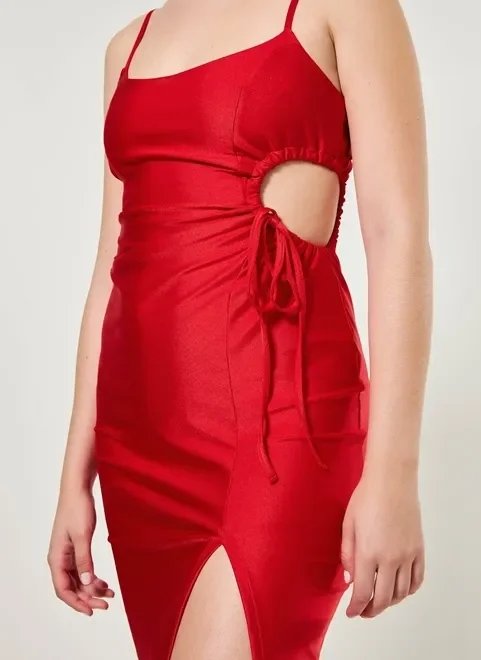 vestido midi vermelho com fenda vestido midi vermelho com fenda