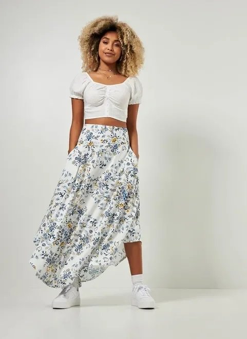 saia longa floral com bolsos saia longa floral com bolsos