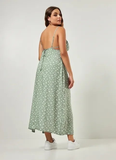 vestido midi verde seco com florzinhas vestido midi verde seco com florzinhas