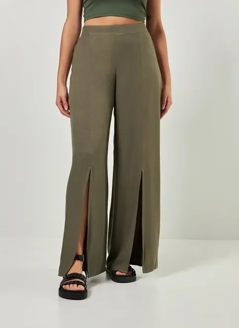 calça pantalona com fendas calça pantalona com fendas