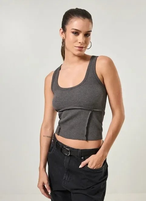 regata chumbo com recortes regata chumbo com recortes