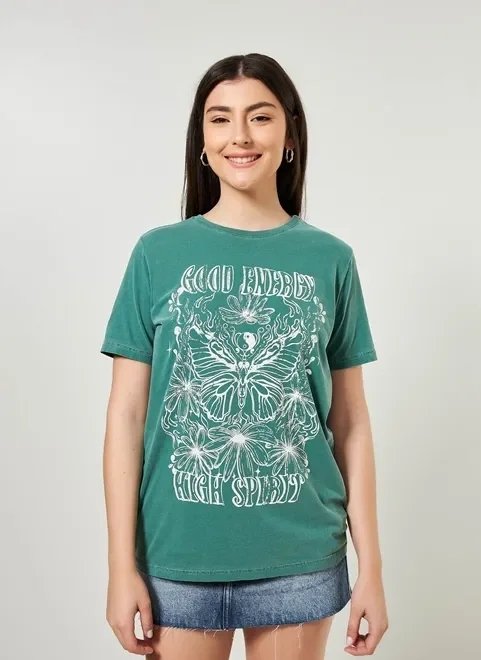 camiseta verde estonada estampa mística camiseta verde estonada estampa mística