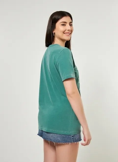 camiseta verde estonada estampa mística camiseta verde estonada estampa mística