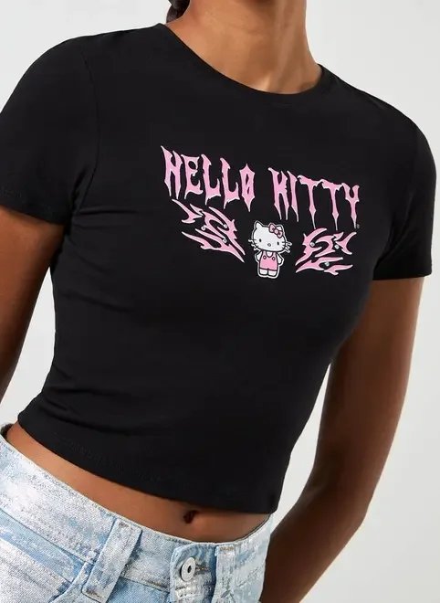 blusa mini tee preta hello kitty blusa mini tee preta hello kitty