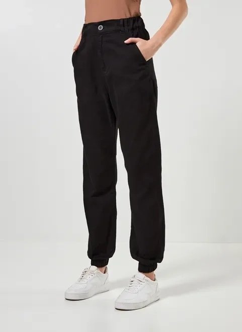 calça jogger em sarja com elástico calça jogger em sarja com elástico