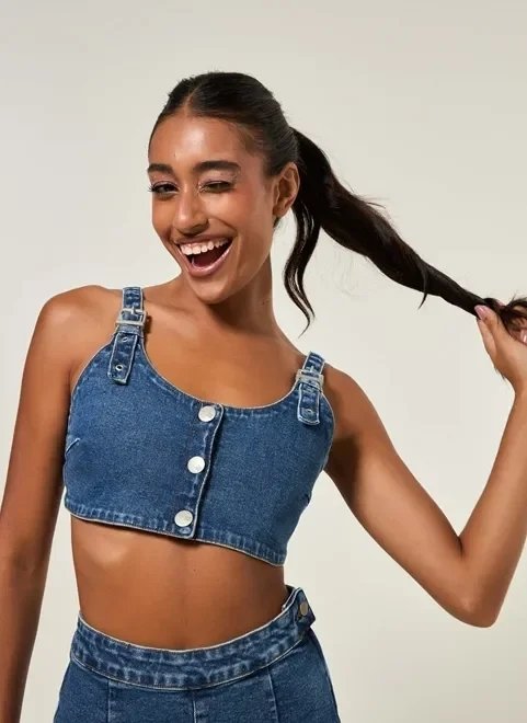 cropped jeans com botão cropped jeans com botão