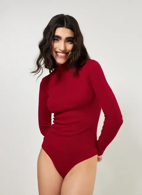 body manga longa com golinha body manga longa com golinha