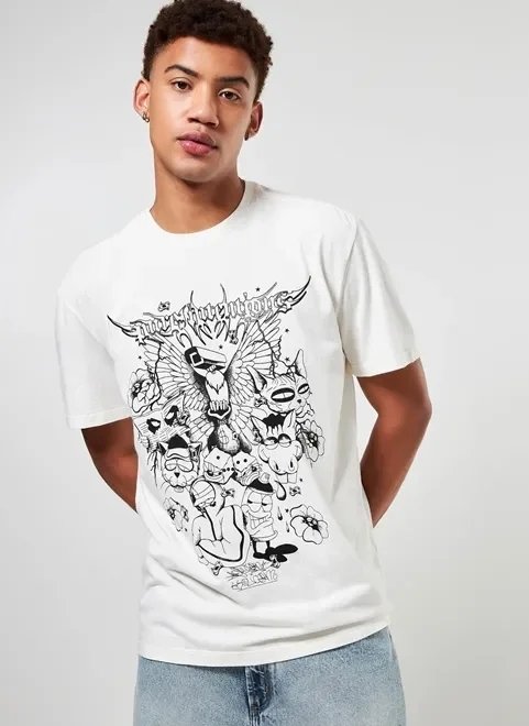 camiseta box off-white com arte preta camiseta box off-white com arte preta