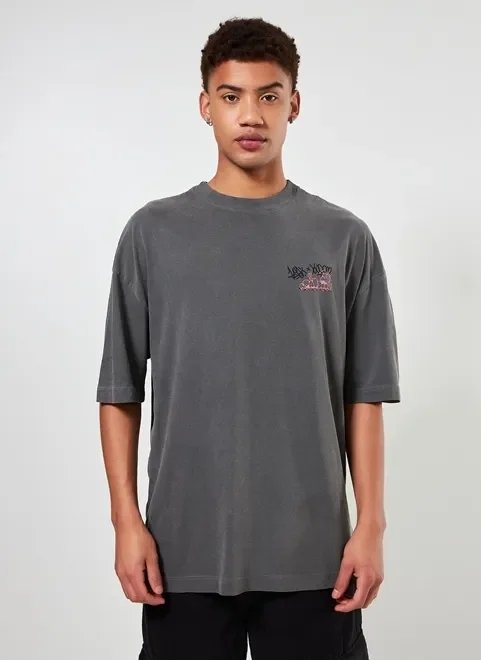 camiseta oversized estonada arte colorida camiseta oversized estonada arte colorida