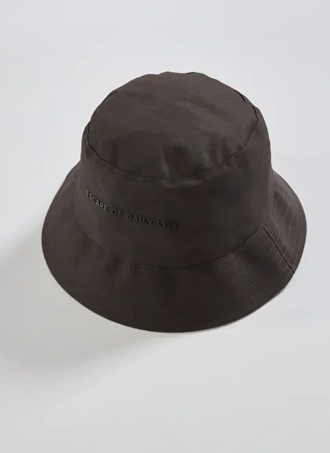 bucket hat cinza chumbo com escrito bucket hat cinza chumbo com escrito