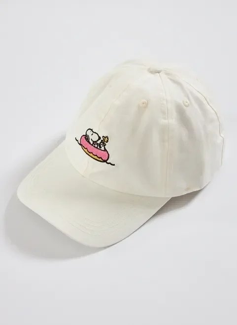 boné off-white snoopy bordado boné off-white snoopy bordado