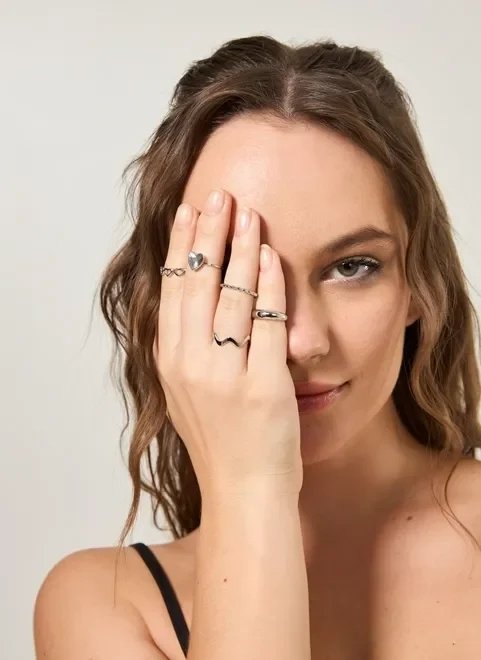 conjunto anéis coração conjunto anéis coração