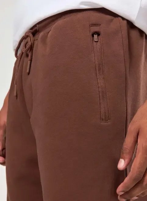 calça de moletom jogger com bolso calça de moletom jogger com bolso