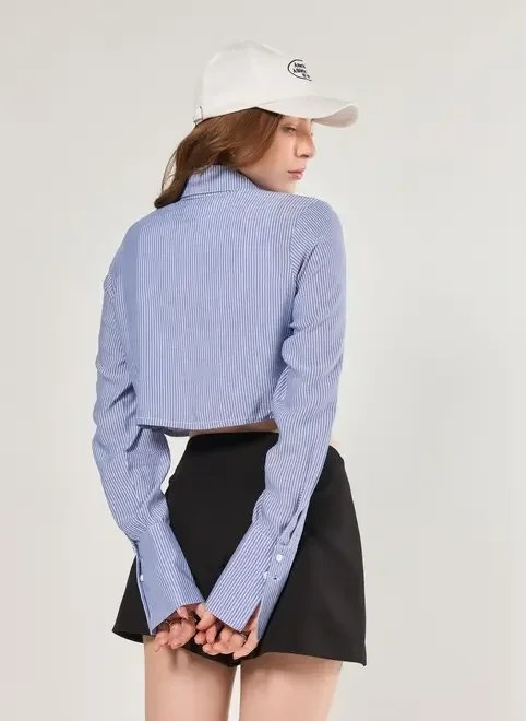camisa cropped listrada azul camisa cropped listrada azul
