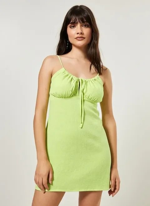 vestido romântico curto de alcinha vestido romântico curto de alcinha