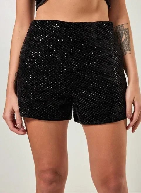 short em veludo preto com paetê short em veludo preto com paetê